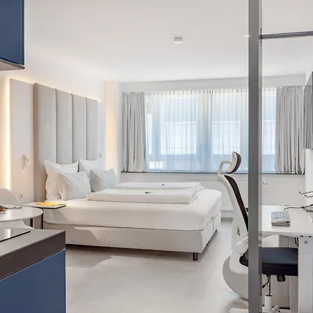 Zzzpace Smart-hotel Apart-hotel 4*