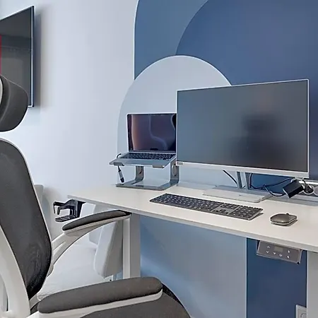 Zzzpace Smart-hotel 4* كريفيلد