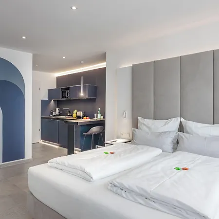 Hotel apartamentowy Zzzpace Smart-hotel 4*
