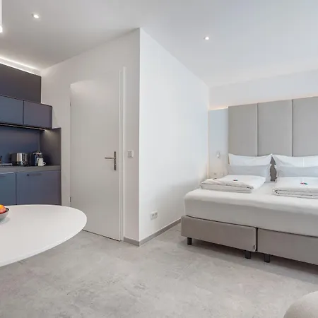 Zzzpace Smart-hotel Hotel apartamentowy 4*