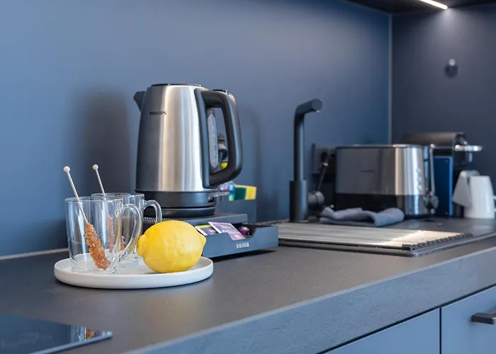 Zzzpace Smart-hotel Apartahotel 3*